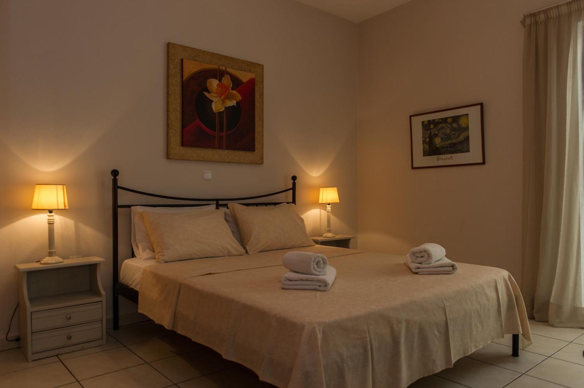 Kamari Blue Apartments Καλαμάτα Εξωτερικό φωτογραφία