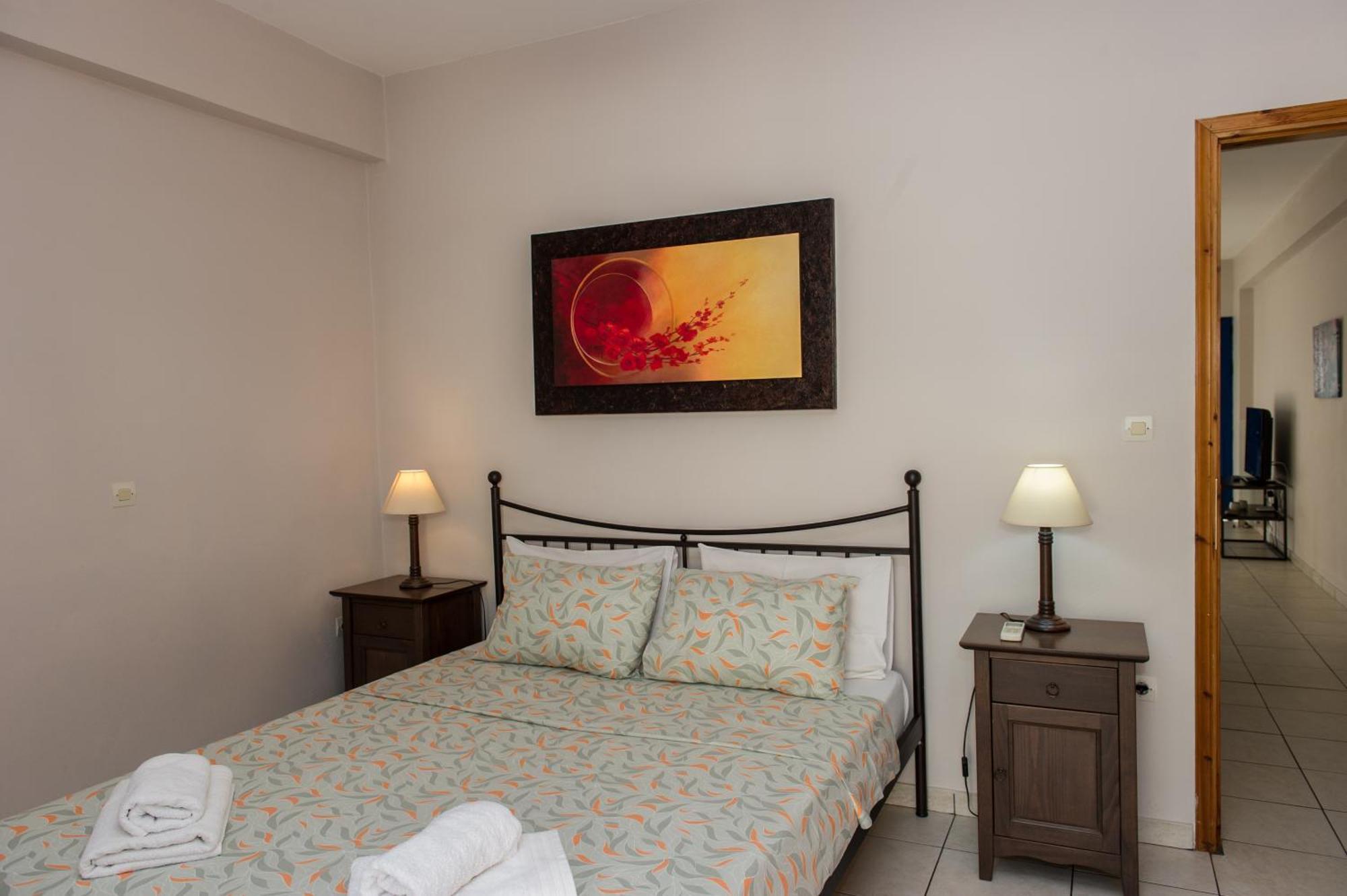 Kamari Blue Apartments Καλαμάτα Εξωτερικό φωτογραφία