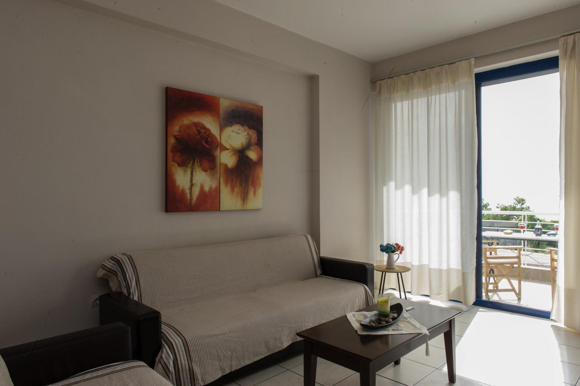 Kamari Blue Apartments Καλαμάτα Εξωτερικό φωτογραφία