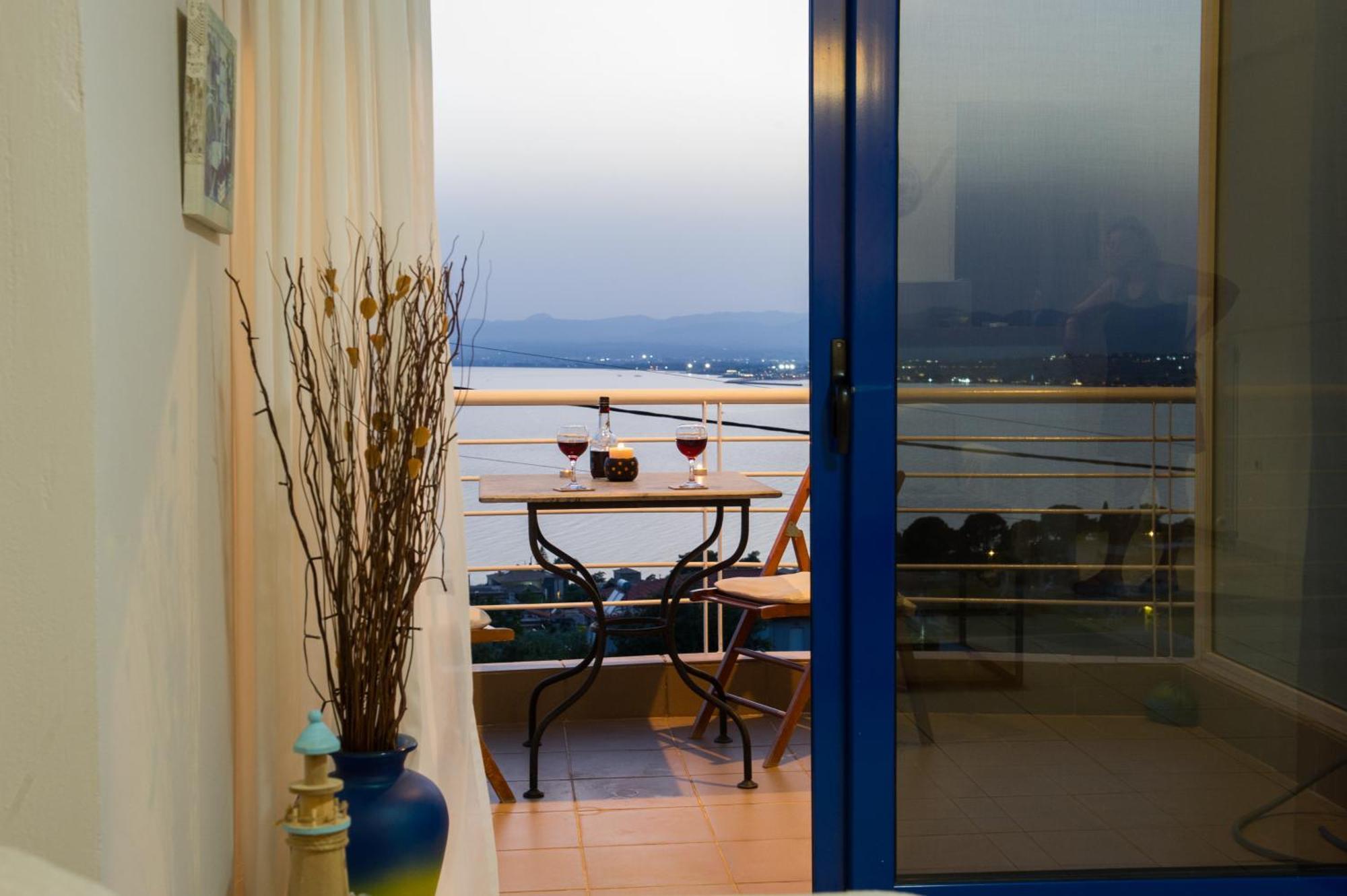 Kamari Blue Apartments Καλαμάτα Εξωτερικό φωτογραφία