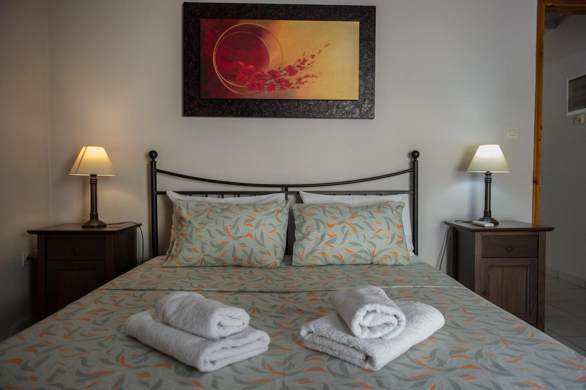 Kamari Blue Apartments Καλαμάτα Εξωτερικό φωτογραφία