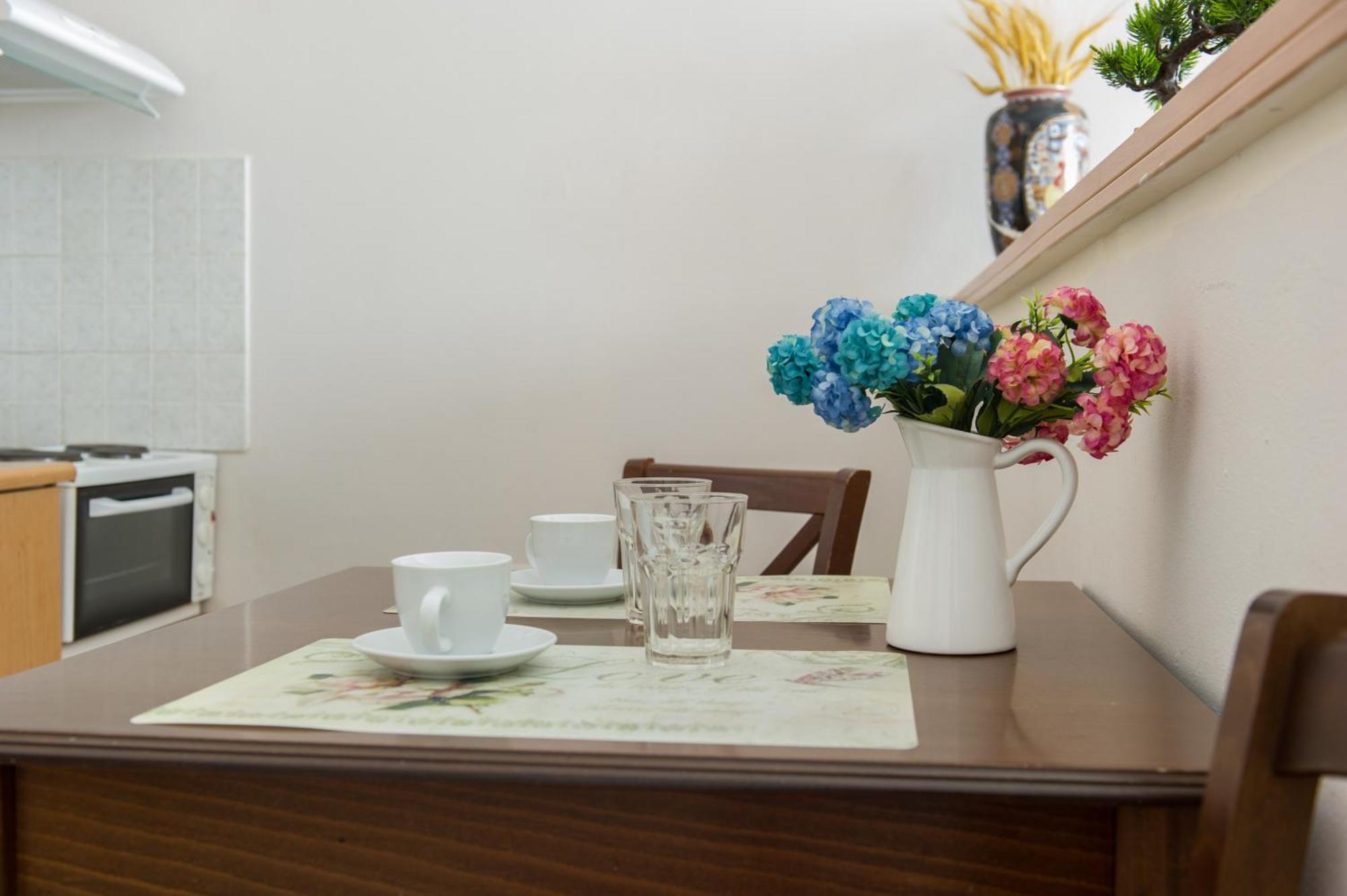 Kamari Blue Apartments Καλαμάτα Εξωτερικό φωτογραφία