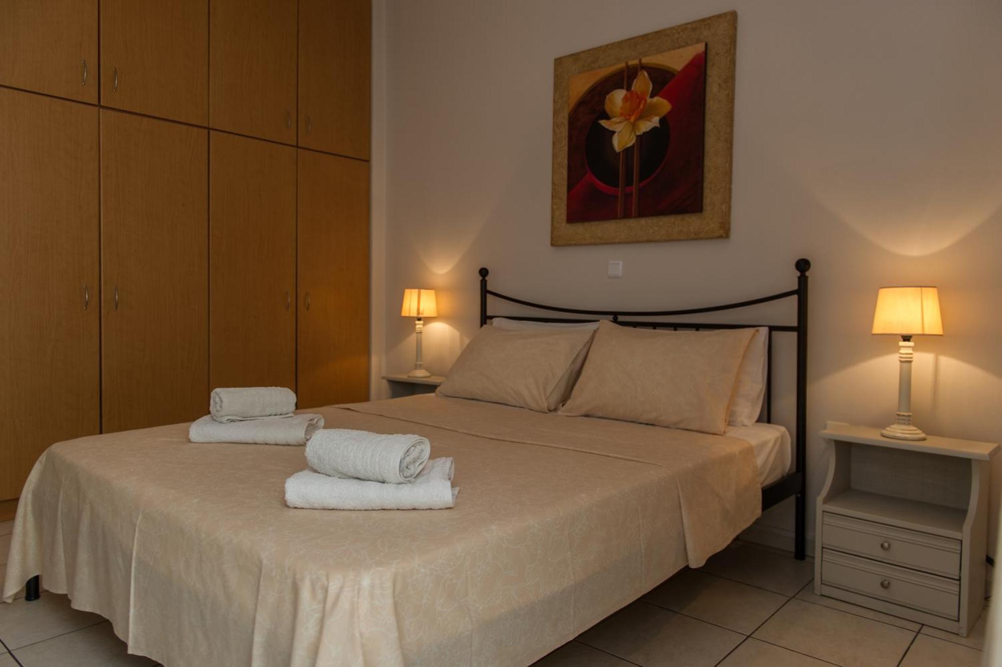 Kamari Blue Apartments Καλαμάτα Εξωτερικό φωτογραφία